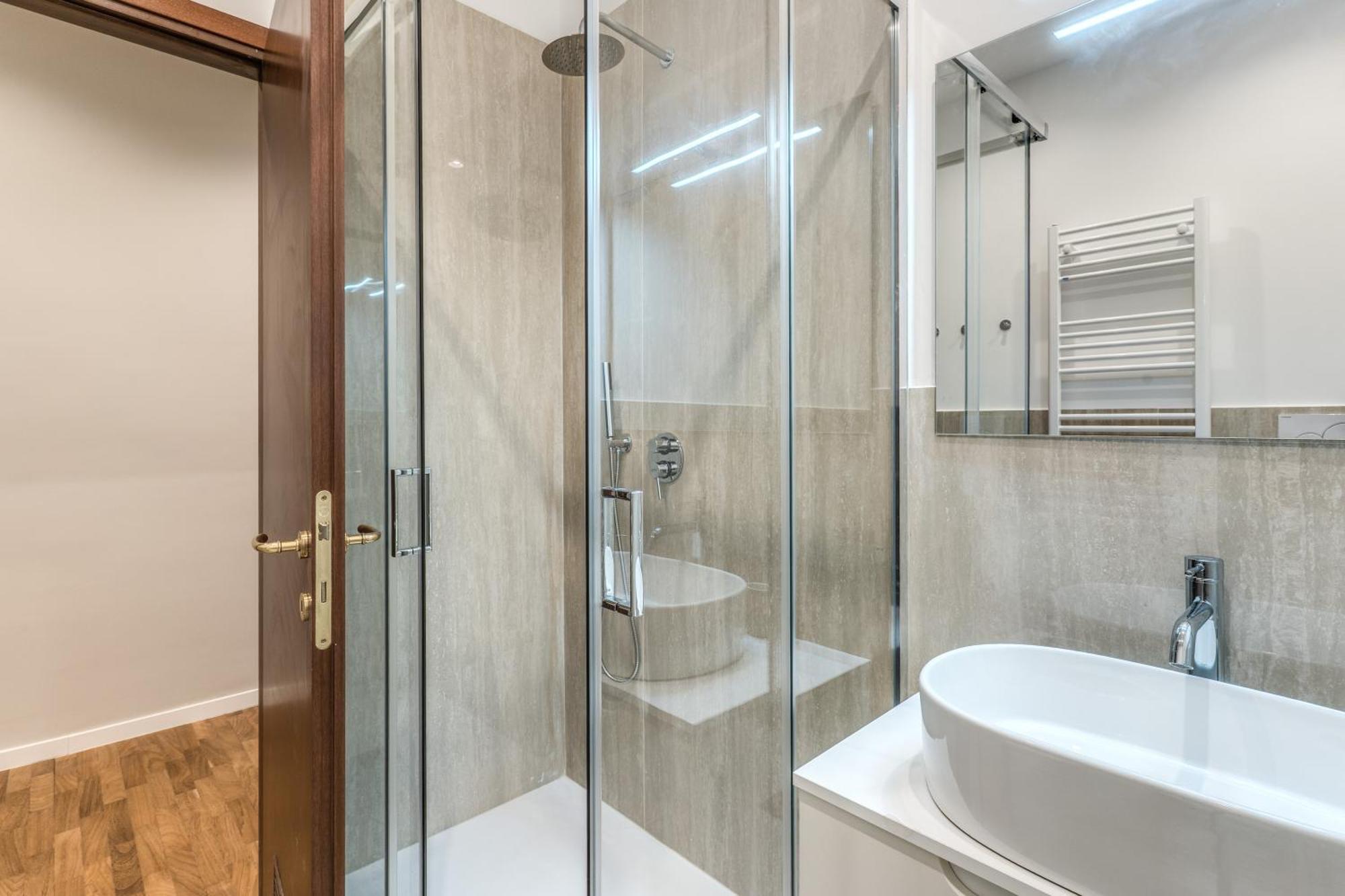 Appartement Downtown Srl - The Great Court *
